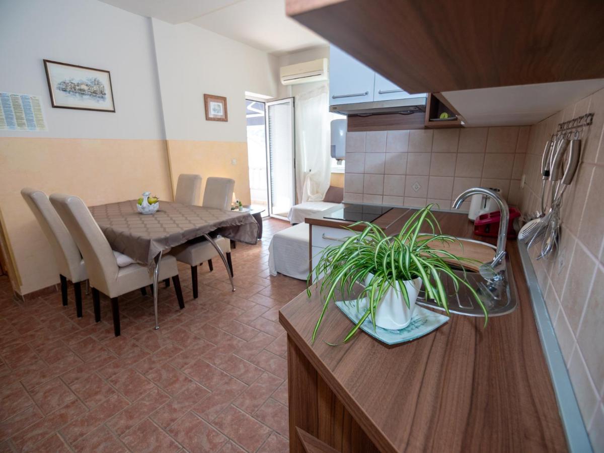 Apartmani Baja Lopar Kültér fotó